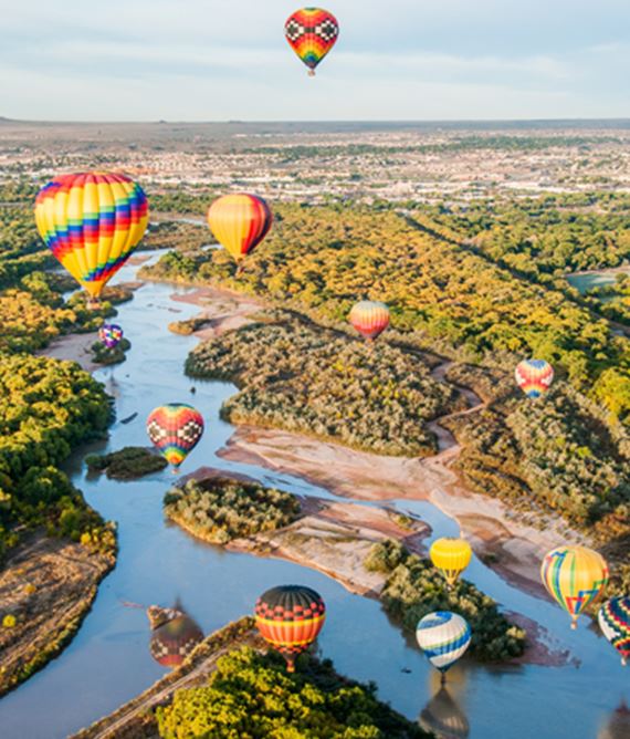 Balloons over the rio grand