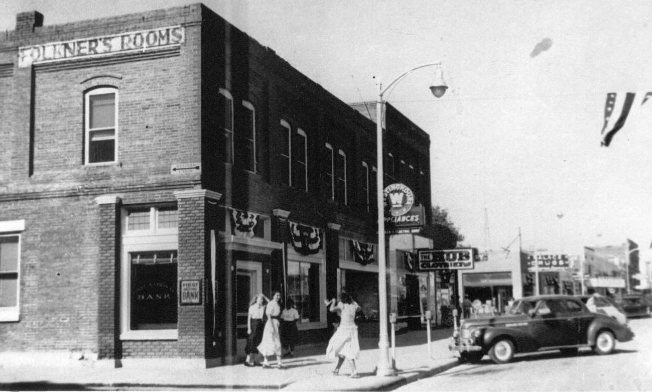 Main Street ca. 1947, G.1989.016.012 Stone Collection
